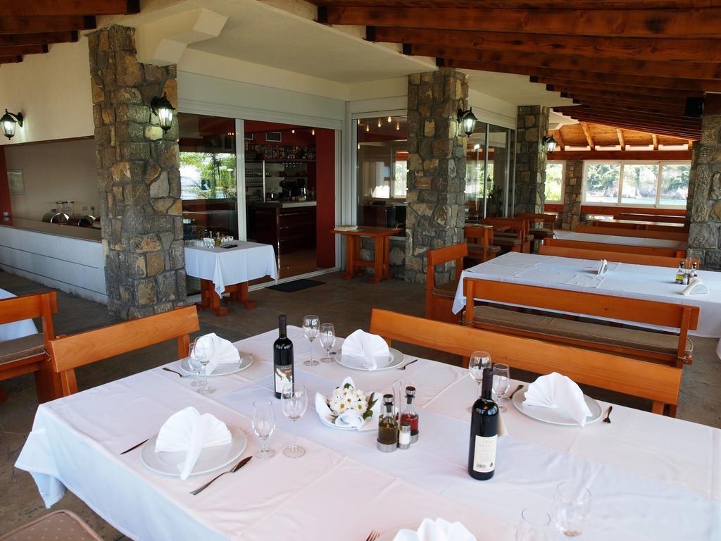 Hotel R Utjeha Bagian luar foto